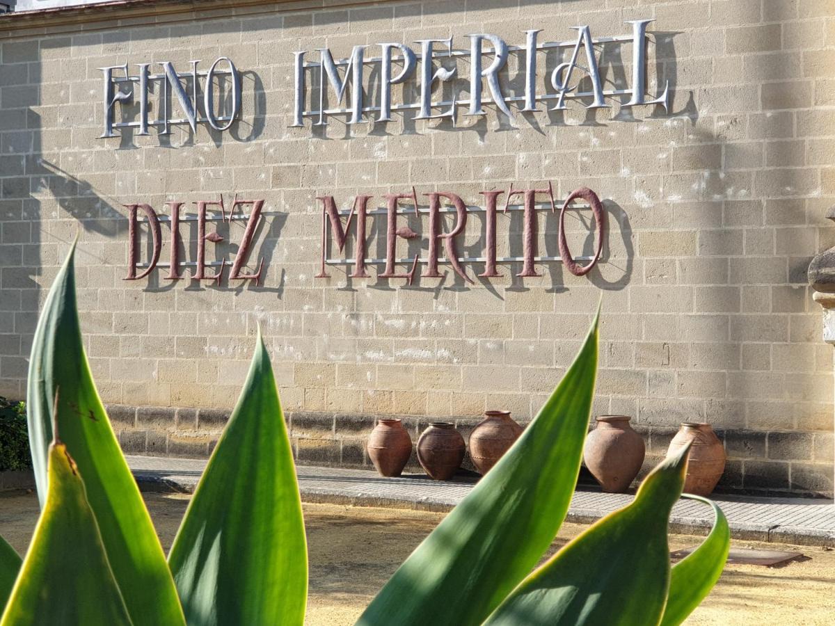 Sherryflat Merito - Parking Jerez de la Frontera Buitenkant foto